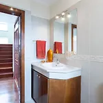 Villa Valeriu Santa Cruz (Madeira)