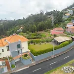 Valeriu Santa Cruz (Madeira)