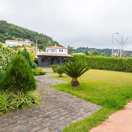 Valeriu Villa Santa Cruz (Madeira)