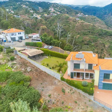 Valeriu * Santa Cruz (Madeira)